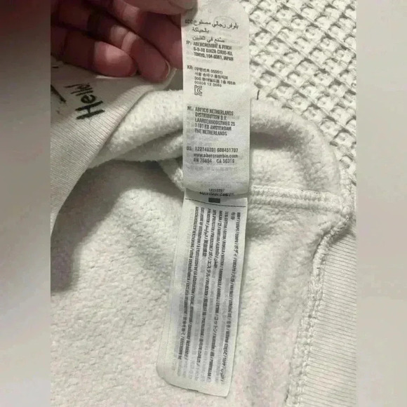 Abercrombie & Fitch Relaxed
Soft A&F Fleece White Graffiti Size M - Picture 4 of 6